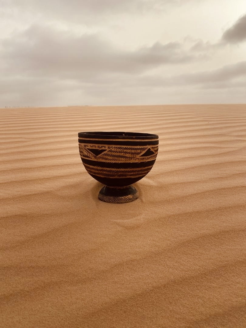 Mauritanian tea poured into small glasses